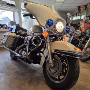 2005 ELECTRA GLIDE POLICE COMPLEET!
